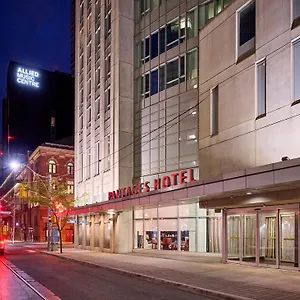 4* מלון Pantages Centre